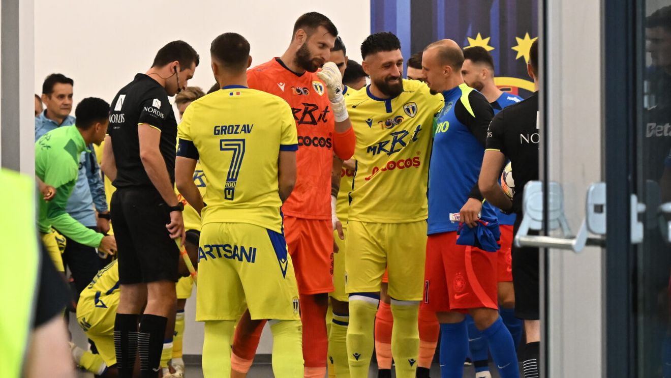 Cum l-a umilit Gigi Becali pe Vlad Chiricheş la partida FCSB - Petrolul Ploiești! I-a arătat cine e șeful la echipă