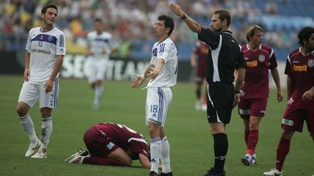 Oltenii acuză: "Tudor ne are pe conștiință!"