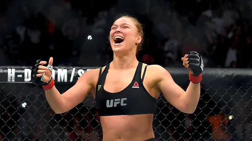 FOTO | Prima apariție publică a Rondei Rousey după ce a pierdut titlul mondial la UFC