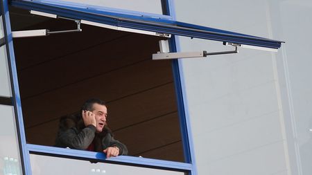 "CFR a avut meciuri dubioase cu Bistrița, cu Dinamo, cu Rapidul! Noi am făcut egal cu Buzăul...!"