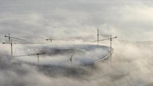 Fotbal cu capul în nori!** Vezi superfoto din Africa de Sud!