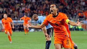 VIDEO "Predecesorii" lui Gio! TOP 'torpile' de la CM care au rupt plasa!