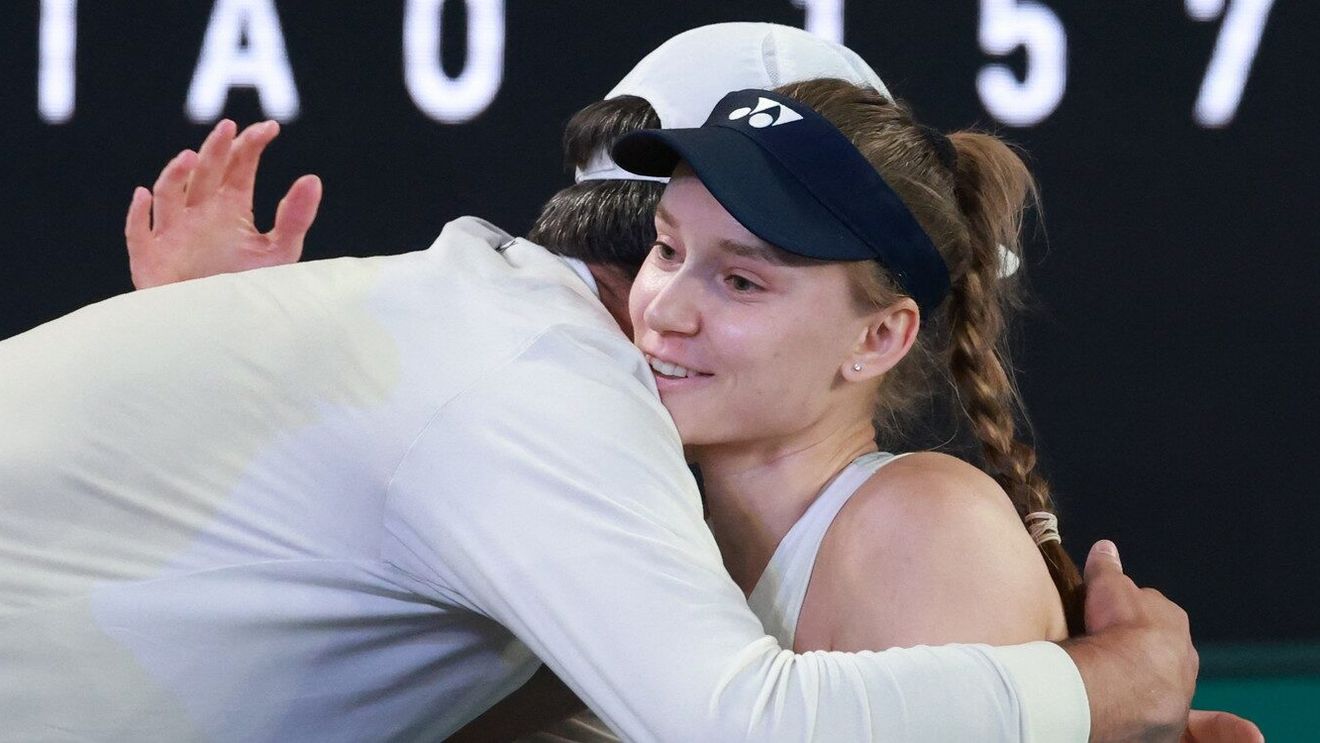 Elena Rybakina, noua regină de la Australian Open după ce a reușit surpriza în finala cu Aryna Sabalenka! Revenire de senzație în setul decisiv
