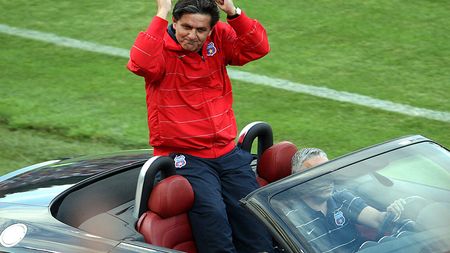 "Fiara" își arată colții! Lăcătuș: "Dacă voi avea nevoie, pe viitor, îmi voi schimba CV-ul și voi scrie că am antrenat echipa care credeam eu că are palmaresul, care avea suporterii lângă ea și sigla"