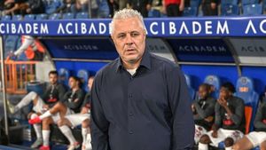 Cum l-a transformat boala pe Marius Șumudică! Turcii au rămas uluiți de cum arată acum antrenorul român: „A dispărut burta?”