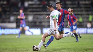 Maftei: "Cât voi juca fotbal, nu voi merge niciodată la Steaua!** Mai bine joc în Divizia B!"