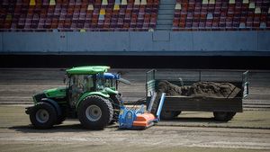 EXCLUSIV | De ce Arena Națională, cel mai mare stadion al țării, are cel mai jalnic gazon? "De atunci a început dezastrul! Dumnezeu știe cine sunt cei care fac asemenea lucrări"