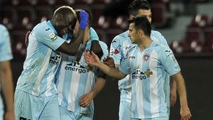 Primă uriașă pentru ASA Târgu Mureș pentru o victorie cu Steaua: "Putem face istorie". Gălcă are motive de bucurie, mijlocul rivalei e în "piuneze"