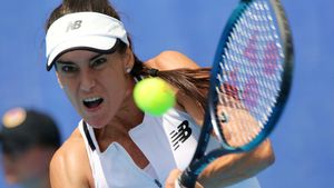 Sorana Cîrstea e milionară în euro, se iubește cu fiul lui Ion Țiriac, dar are trăiri cât se poate de umane! Ce o face să nu lase telefonul din mână și să facă zeci de poze, deși de regulă și-a interzis asta