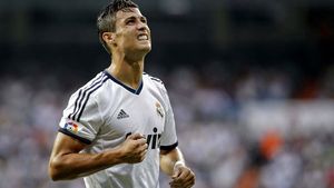 Mourinho a început noul sezon cu stângul!** Real Madrid - Valencia 1-1