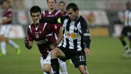 Goga, certat de antrenor