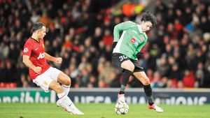 După transferul lui Sougou, CFR e gata să mai trimită un jucător la Olympique Marseille!** Pe cine vor francezii:
