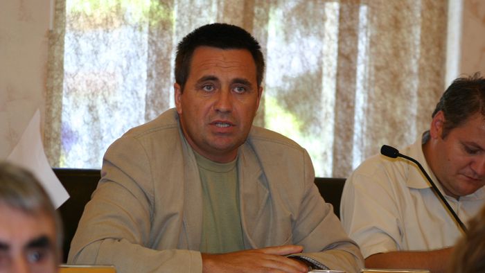 Misoginism de primar. Ion Matei despre demiterea Simonei Gogârlă de la HCM Rm. Vâlcea: "I-am recomandat președintelui să aducă un bărbat, nu o femeie"