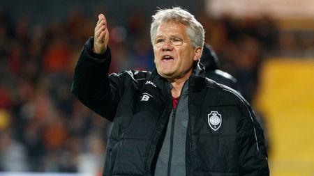 Laszlo Boloni a primit oferta de la Mihai Stoica pentru a deveni antrenorul FCSB: „Nu m-ar deranja Gigi Becali, îmi cream condiții ca să lucrez”