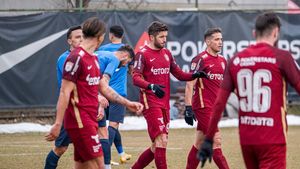 CFR Cluj a câștigat la scor un amical cu o divizionară secundă în care Dan Petrescu a debutat la campioană trei jucători
