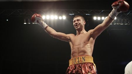 Cum arată Lucian Bute azi, la 46 de ani. Dan Negru a postat imaginea de la Montreal cu marele campion