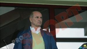 "Faptul că rapidiștii recunosc greșelile de arbitraj e un gest de normalitate, dar Copos vrea rejucarea meciului doar pentru imagine"