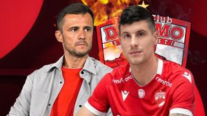 Scandal cu Stipe Perica: croatul nu vrea să plece de la Dinamo și amenință că-l dă în judecată pe Andrei Nicolescu