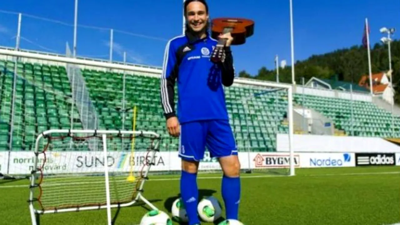 Cântărețul - fotbalist din Suedia. A câștigat Pop Idol și joacă în prima ligă