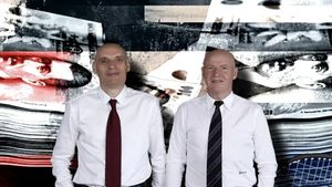 Frații Pavăl, cei mai bogați patroni din fotbalul românesc, bagă 2.000.000 de euro într-o centrală fotovoltaică