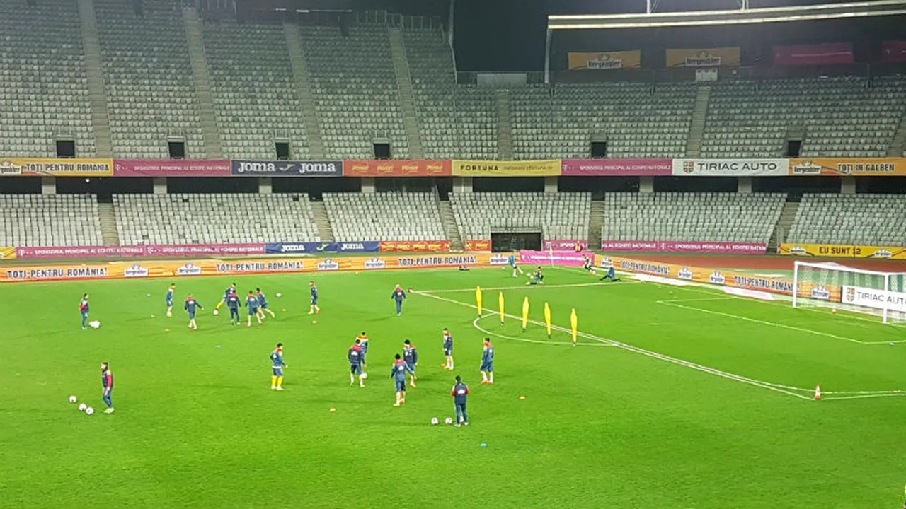 Pericol pentru naționala lui Daum înainte de meciul decisiv cu Danemarca! | FOTO cu suprafețele mucegăite ale terenului de pe Cluj Arena: Schmeichel a fost prins 
