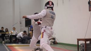 CM de Scrimă de la Moscova | Super victorie pentru floretistul Radu Dărăban care l-a învins pe campionul european en-titre, Andrea Cassara. Clujeanul s-a oprit însă în "optimi". Echipa de sabie masculin s-a calificat în "sferturi"