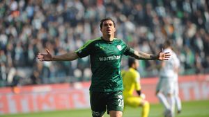GOOOOL Bogdan Stancu! "Motanul" a deschis drumul echipei sale în victoria cu Konyaspor. Atacantul a trecut peste Șumudică în clasament | VIDEO