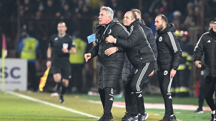 Ar fi un dezastru pentru U Cluj! Ce pedeapsă riscă Cristiano Bergodi, după scandalul de la meciul cu CFR