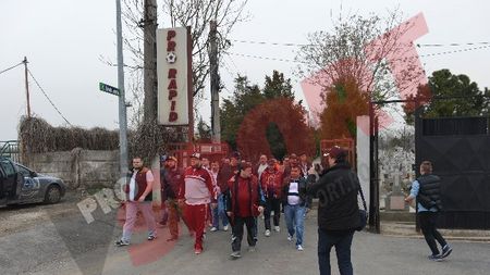 Aproximativ 70 de suporteri au fost prezenți la reunirea lotului echipei Rapid