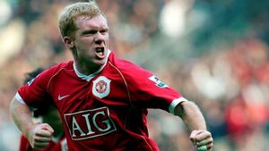 Ar putea fi cea mai spectaculoasă revenire din fotbal!** Scholes e gata să salveze United