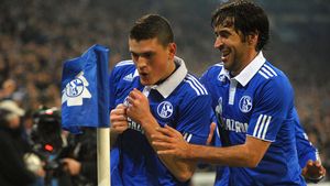 Marica e împăcat cu situația de la Schalke:** "În locul antrenorului, nici eu nu-i scoteam pe Raul și Huntelaar"