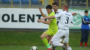 "Tănase se scaldă în teren!** Nu e la prima beție și nici la ultima!"