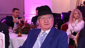 Cum vrea Mitică Dragomir să ajungă la 100 de ani. Dieta pe care o ține milionarul: ce mănâncă pentru a slăbi rapid 10 kilograme