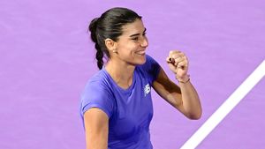 Ce victorie! Sorana Cîrstea s-a calificat în optimi la Linz și și-a făcut un cadou frumos de ziua ei
