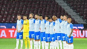 „Portocala mecanică” din Bănie! Decizie suprinzătoare luată de olteni: cum se vor îmbrăca jucătorii lui Laurențiu Reghecampf în meciul Poli Iași - Universitatea Craiova | FOTO