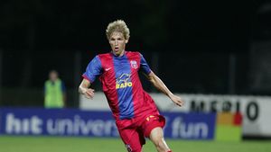 Neșu: "Mă bucur că am plecat de la Steaua! Conducerea a stricat atmosfera la echipă!"