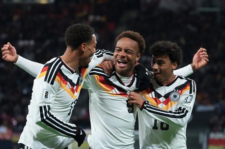 Rezultatele serii &icirc;n preliminariile Campionatului Mondial 2026. Germania a demonstrat Europei c&#259; e o for&#539;&#259; &#351;i a demolat-o pe Slovacia &icirc;n meciul decisiv