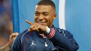 Real Madrid, lovitură de senzație! Kylian Mbappe a semnat cu spaniolii și pleacă gratis de la PSG. Salariu uriaș pentru starul francez
