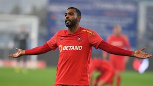 Evoluțiile lui Billel Omrani, criticate de oficialii celor de la FCSB: „Lovește mingea atât de defectuos”