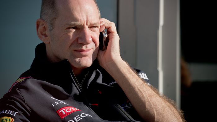Adrian Newey: "Avem mari probleme la monospot"