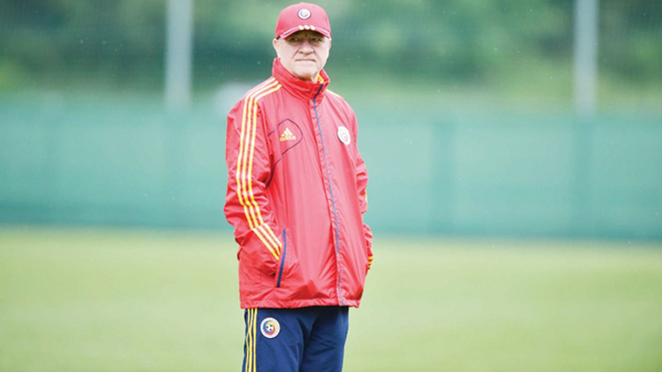 Pe Nașu îl doare în Pălărie!** Cum e "executat" un tip incomod în fotbalul românesc