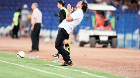 Dario Bonetti exclude minunea, dar crede în calificare:** "Contestatarii mei sunt rasiști!" Ce zice de conflictul cu Cristea și despre problemele de la echipă