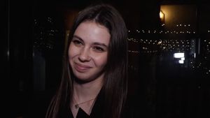„Am văzut câteva chestii”. De ce a renunțat subit Rebecca, fiica Anamariei Prodan, la cariera din modelling