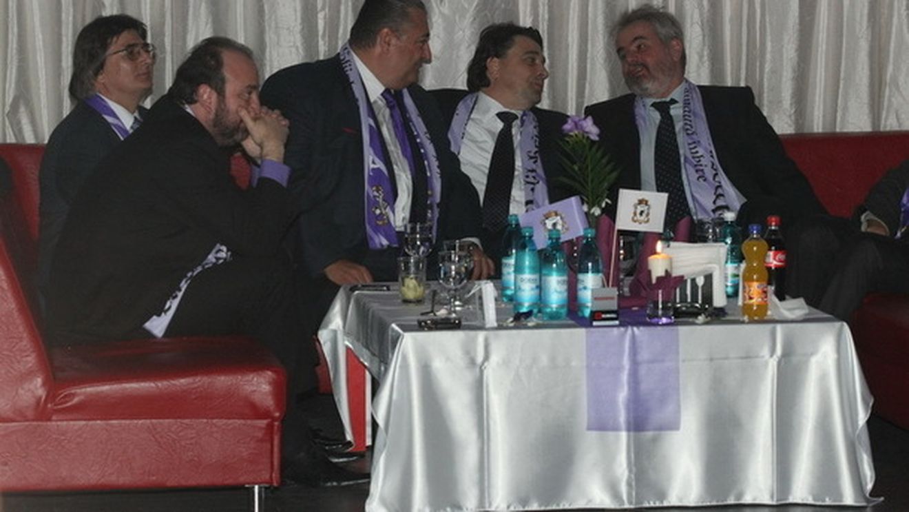 Ostaficiuc i-a luat-o înainte lui Iancu!** A discutat cu jucătorii lui Poli înaintea meciului cu Gaz Metan Mediaș