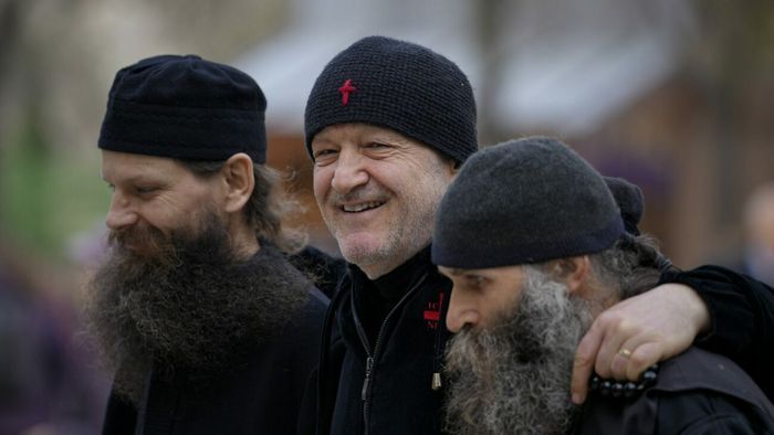 Gigi Becali l-a supărat pe Elias Charalambous: „Eram cu călugării, făceam perfuzii”