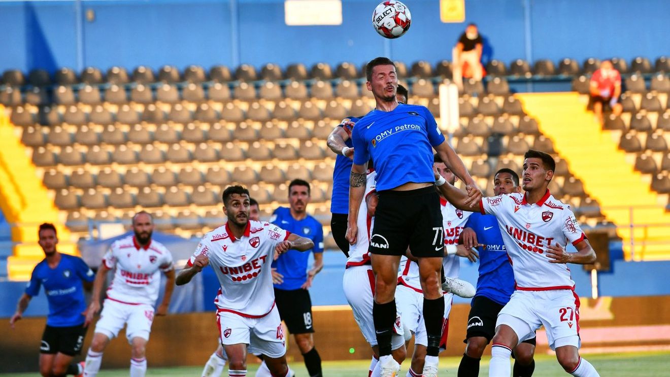 Fundașii lui Dinamo, groggy la golul lui Virgil Ghiță. Ricardo Grigore a greșit grav | VIDEO