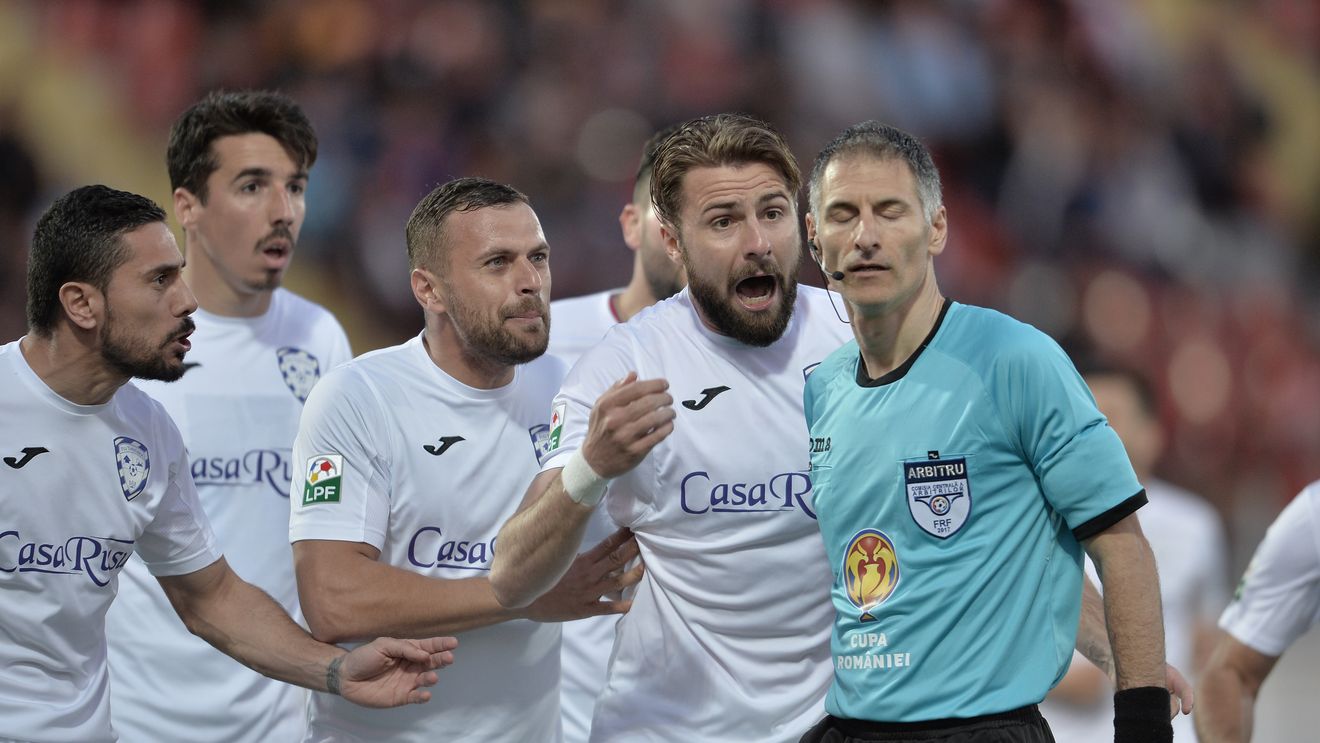 O echipă din Liga 1 e gata de un gest extrem: "Nu ne mai antrenăm, iau jucătorii și mergem la sediul lor". Măsura care creează mari probleme financiare
