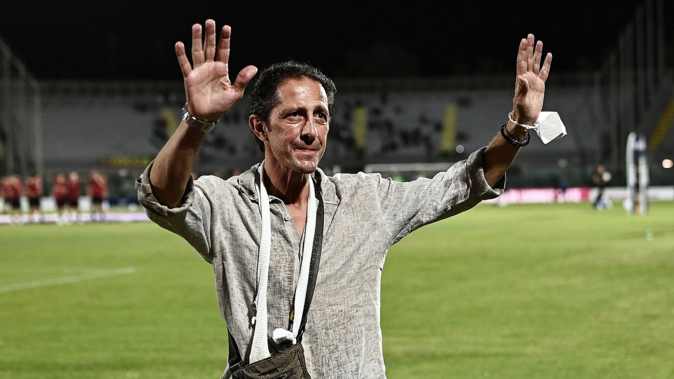 „Pot pierde lupta”. Fostul atacant a anunțat că boala gravă pe care o are a avansat