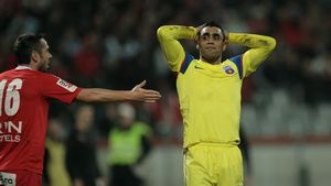 Balaci: "Nu mi-aș dori o finală Steaua-Dinamo**, n-aș ști cu cine să țin"