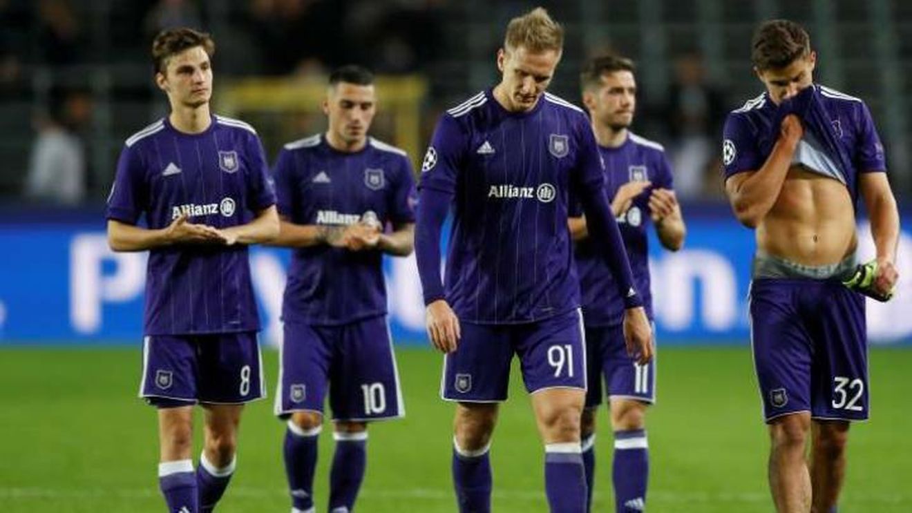 Zi proastă pentru românii din Belgia. Stanciu și Chipciu au privit de pe bancă înfrângerea cu Genk, iar Boloni a pierdut cu liderul campionatului